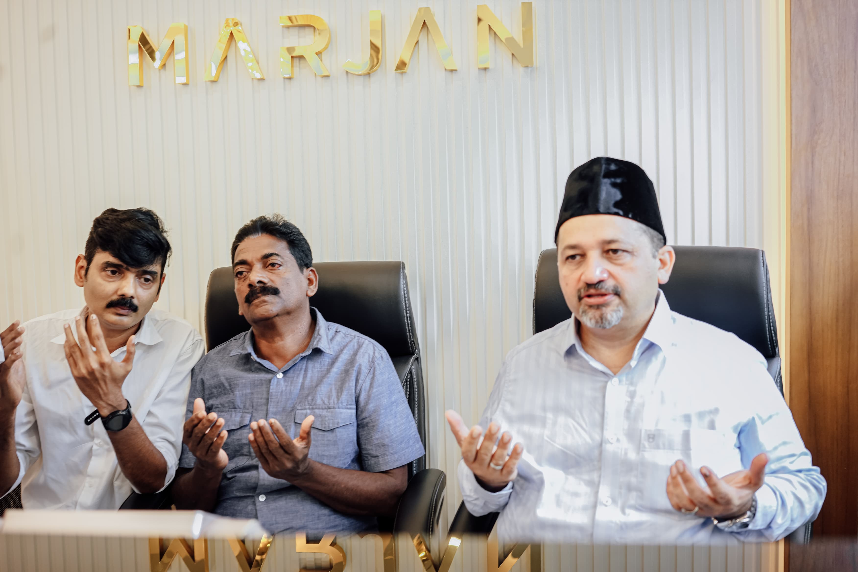 MARJAN GOLD & DIAMONDS VENGARA